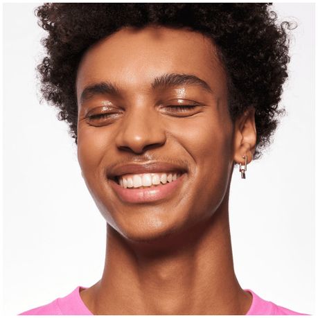 essence Natural Matte Mousse Foundation
